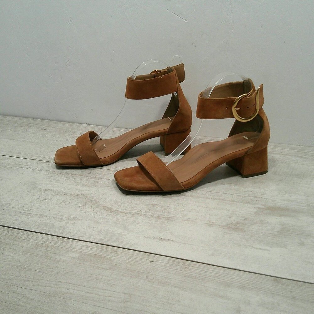Aerosoles Women's Eliza Tan Sandals with Gold Buckle block heel Size 10 - Picture 13 of 14